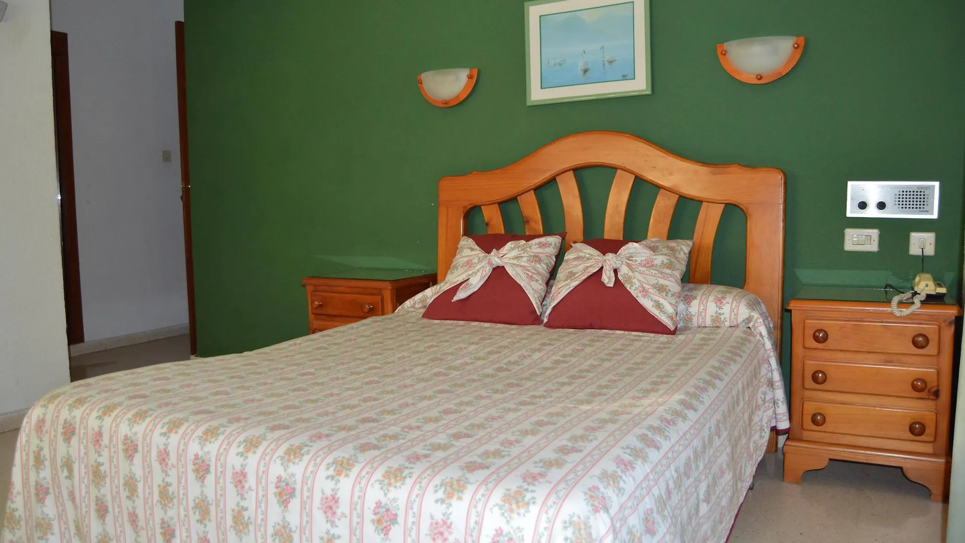 Hotel Costa Andaluza Motril 2*,